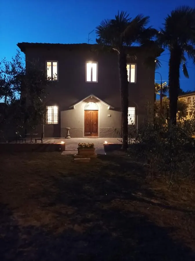 B&Big Lucca Guest house